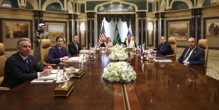 Руски и американски дипломати се срещат утре в Истанбул