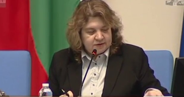 Наталия Киселова поздрави Карлос Насар за златния медал от Европейското първенство по вдигане на тежести в Кишинев Наталия Киселова поздрави Карлос Насар за златния медал от Европейското първенство по вдигане на тежести в Кишинев