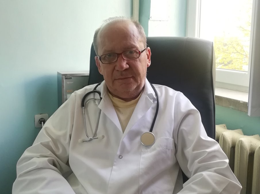Жителите на два града остават без личен лекар - осъдили го за шофиране след употреба на алкохол Жителите на два града остават без личен лекар - осъдили го за шофиране след употреба на алкохол