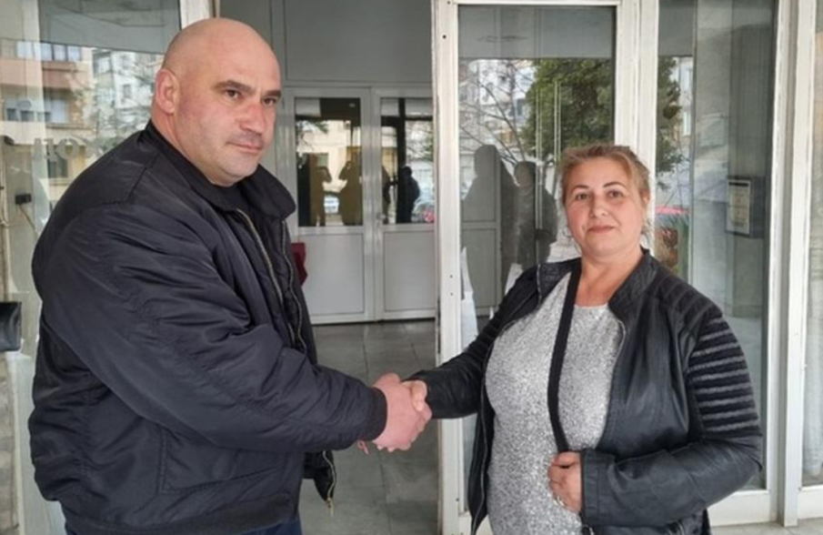 Полицай от Монтана спаси припаднало 15-годишно момиче, докато пазарува в хипермаркет