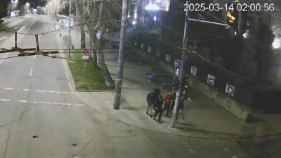 НЕВИЖДАНО: Откраднаха два светофара в Бургас