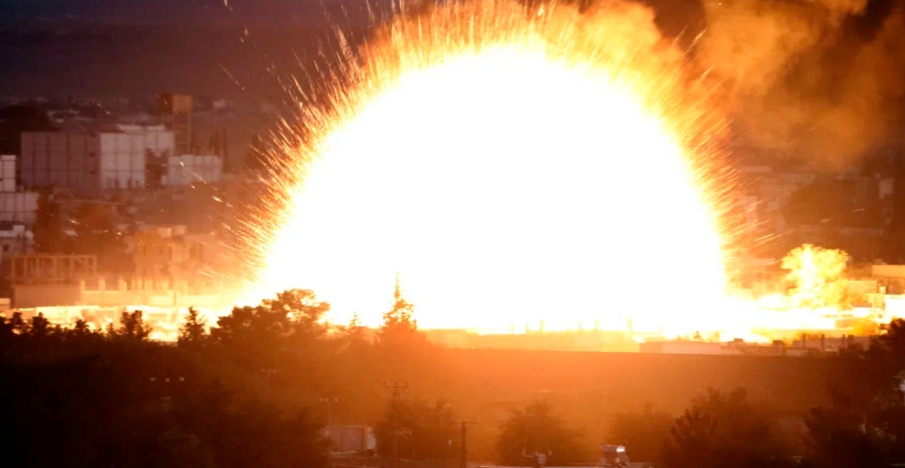 Взривове вдигнаха във въздуха склад за боеприпаси до Москва, обявено е извънредно положение Взривове вдигнаха във въздуха склад за боеприпаси до Москва, обявено е извънредно положение