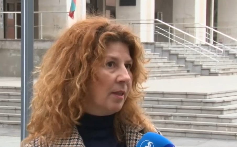 С ЧУК И НОЖОВЕ: Издирват мъж, нападнал 12-годишно момче в Бургас