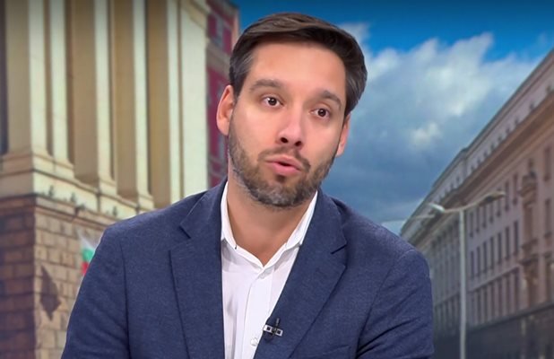 ИДИ МИ - ДОЙДИ МИ! Борис Бонев първо иска главата на шефа на “Метрополитен”, после се врътка