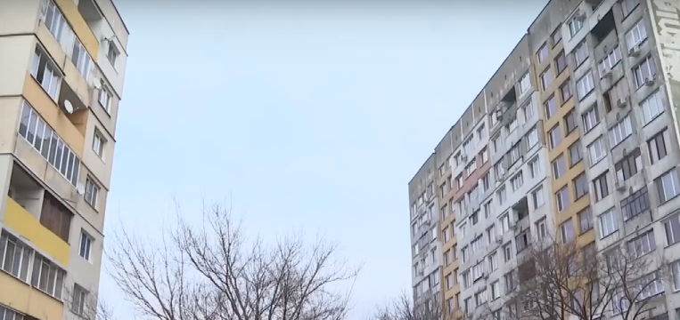 Програмата за саниране: Държавата обещава 100% финансиране от бюджета за отпадналите по ПВУ Програмата за саниране: Държавата обещава 100% финансиране от бюджета за отпадналите по ПВУ