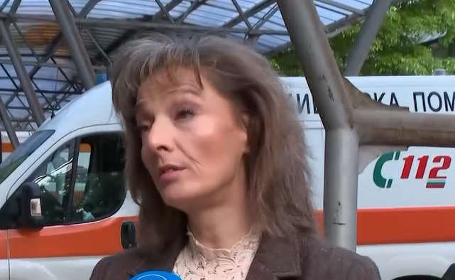 ШОК В СПЕШНА ПОМОЩ! Пияна пациентка нахапа пристигнал за нея екип