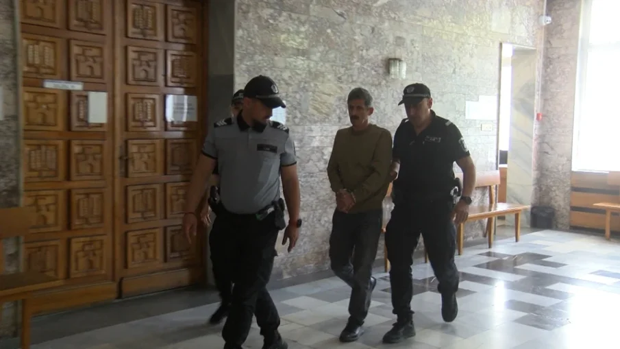 В ареста остава турският шофьор, причинил катастрофа със загинал в Хаинбоаз и избягал В ареста остава турският шофьор, причинил катастрофа със загинал в Хаинбоаз и избягал
