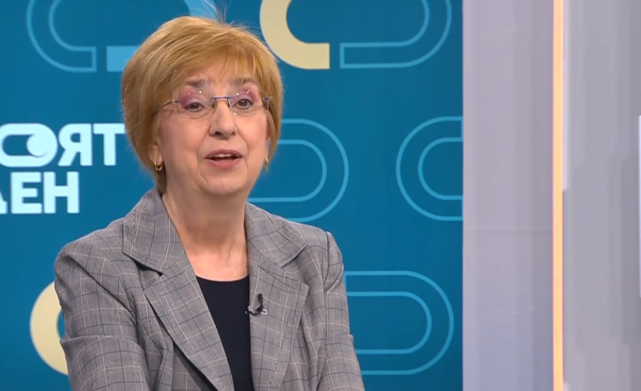 И ТЯ МУ ГО КАЗА! Екатерина Михайлова: Предложеният от Радев референдум категорично е конституционно недопустим