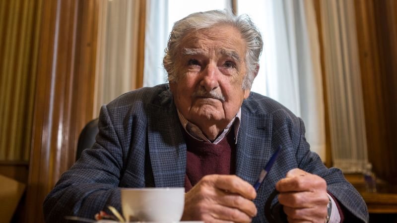 Почина Хосе Мухика, най-скромният президент в света