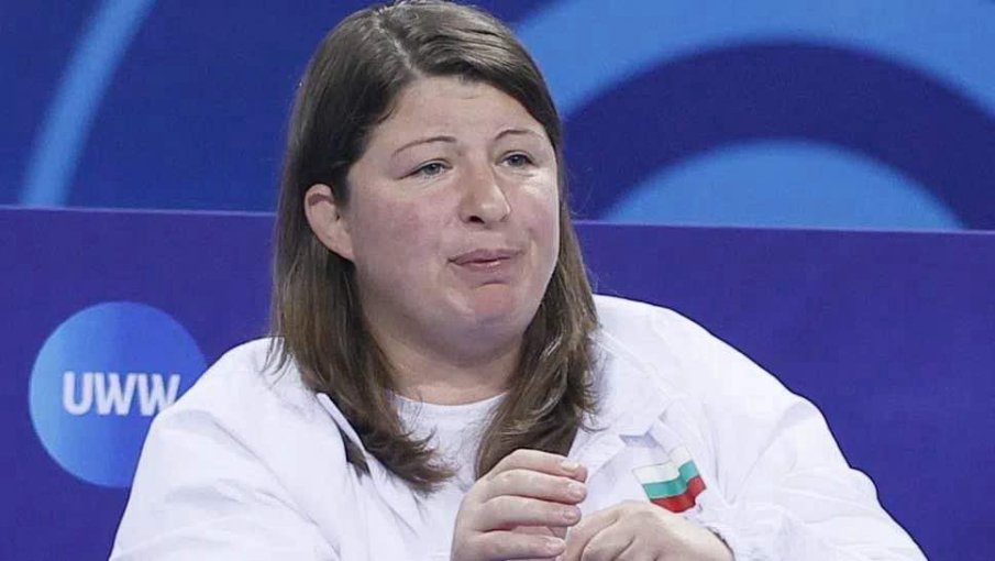 Златната Станка Златева тропна по масата: Темата за старшите треньори и централизираната подготовка е приключена за Българска федерация по борба Златната Станка Златева тропна по масата: Темата за старшите треньори и централизираната подготовка е приключена за Българска федерация по борба