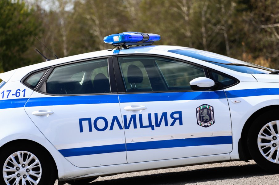 Изроди отвлякоха двойка мигранти - пребили ги, а жената изнасилили, изнудвайки роднините им за пари Изроди отвлякоха двойка мигранти - пребили ги, а жената изнасилили, изнудвайки роднините им за пари