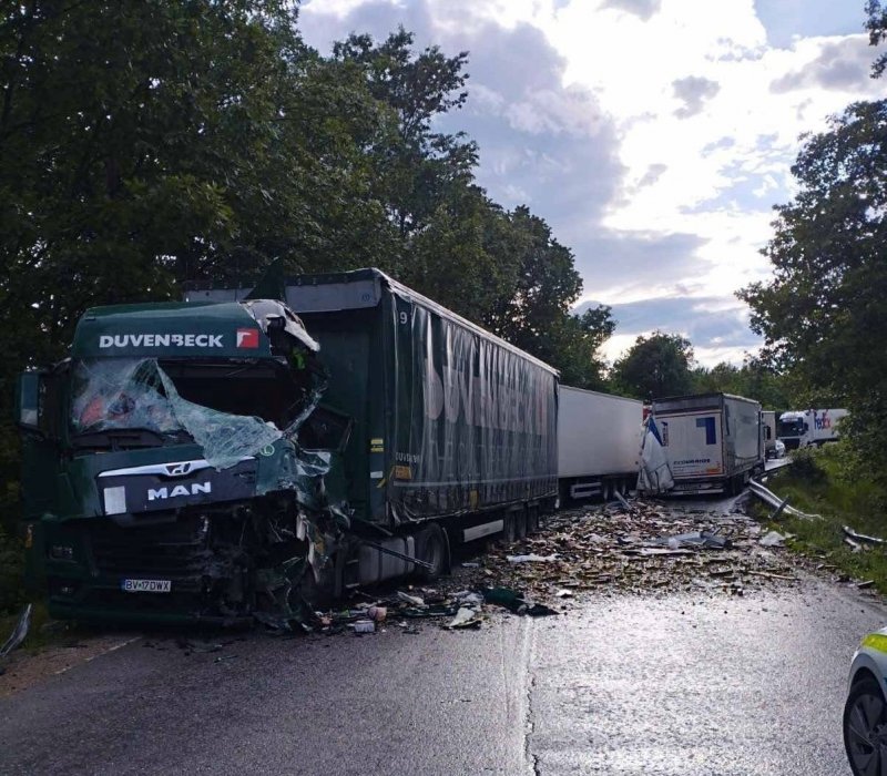 Повдигнаха обвинение на българския шофьор за тежката катастрофа с три жертви до Комотини