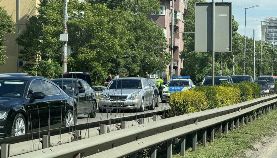 Верижна катастрофа предизвика голямо задръстване по „Цариградско шосе”