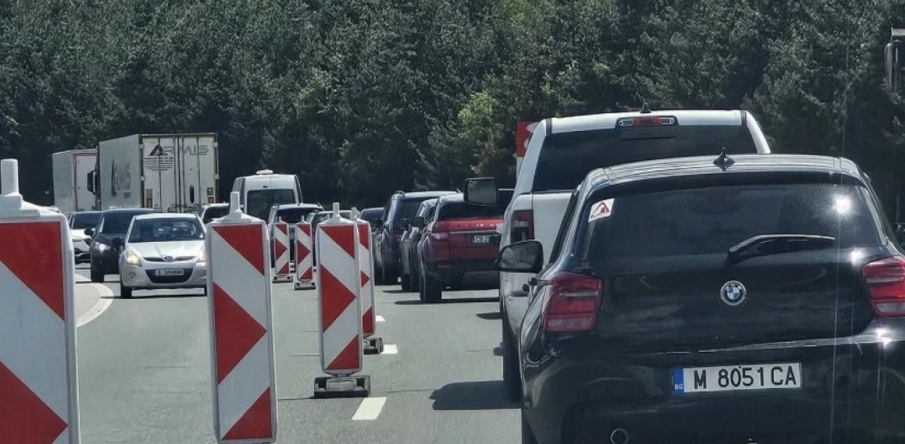 АПИ препоръчва алтернативни маршрути на автомагистрала Тракия