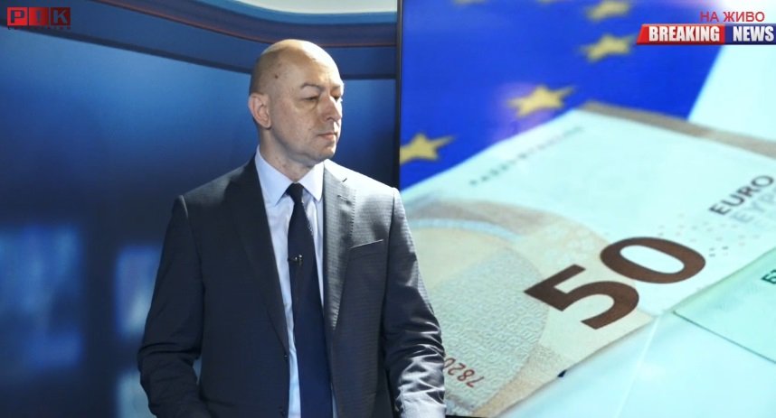 ГОРЕЩО В ПИК TV! Tоп експертът Щерьо Ножаров разби на пух и прах лъжите на противниците на еврото: Трябва да си неадекватен, за да кажеш, че валутата върви надолу, като стойността й се повишава (ВИДЕО) ГОРЕЩО В ПИК TV! Tоп експертът Щерьо Ножаров разби на пух и прах лъжите на противниците на еврото: Трябва да си неадекватен, за да кажеш, че валутата върви надолу, като стойността й се повишава (ВИДЕО)