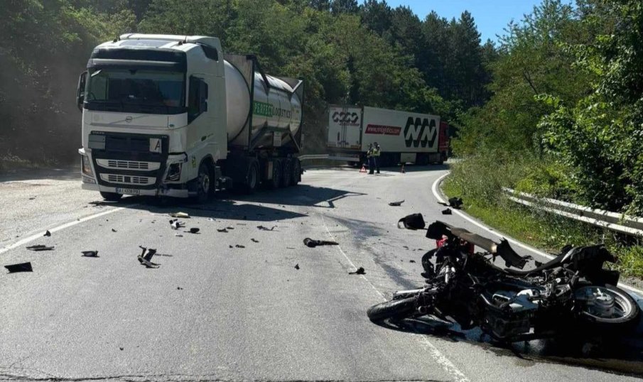 Превозвачите: Настояваме за навременни мерки за ограничаване на жертвите по пътищата Превозвачите: Настояваме за навременни мерки за ограничаване на жертвите по пътищата