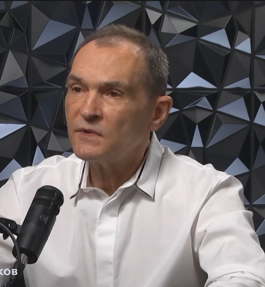 Защо потънаха делата за убийства и ОПГ в хазарта срещу Васил Божков?