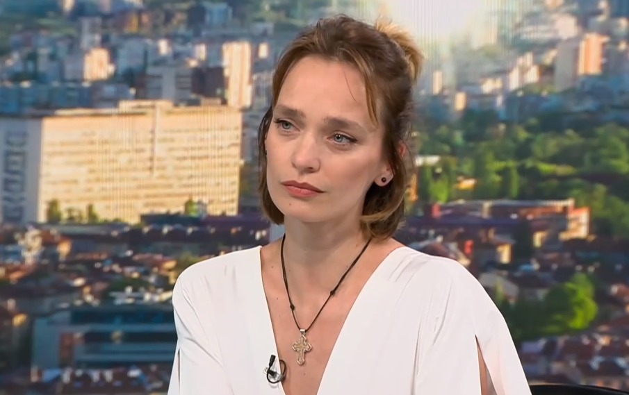 Ирена Милянкова - за своята лична битка и двете операции, на които се подлага Ирена Милянкова - за своята лична битка и двете операции, на които се подлага