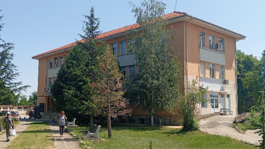 Липса на лекари спря приема в детското отделение на болницата в Берковица