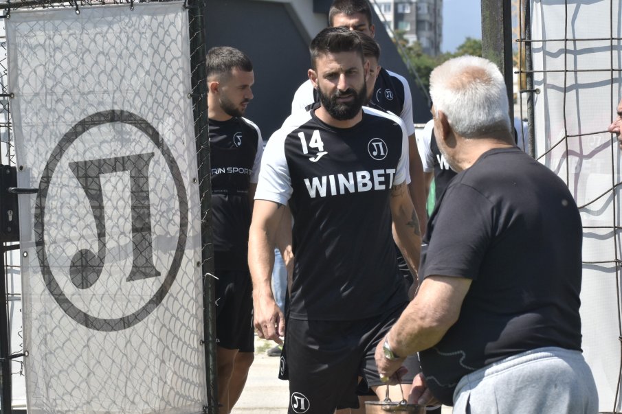 Петима нови се пробват на Лаута (СНИМКИ)