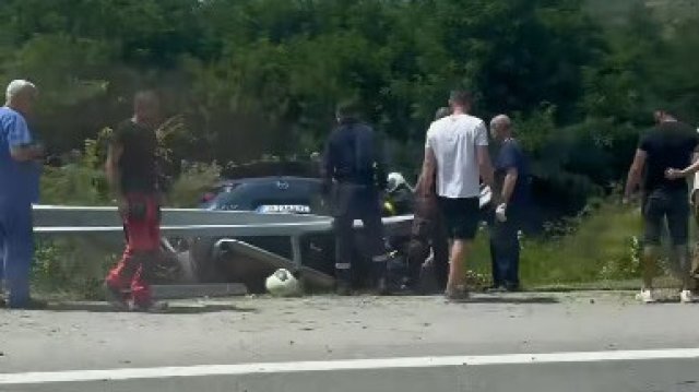 Двама ранени при поредната катастрофа на Струма“