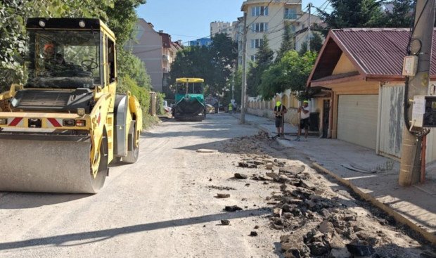 След протест на граждани в София: Асфалтират улица в Манастирски ливади-изток След протест на граждани в София: Асфалтират улица в Манастирски ливади-изток