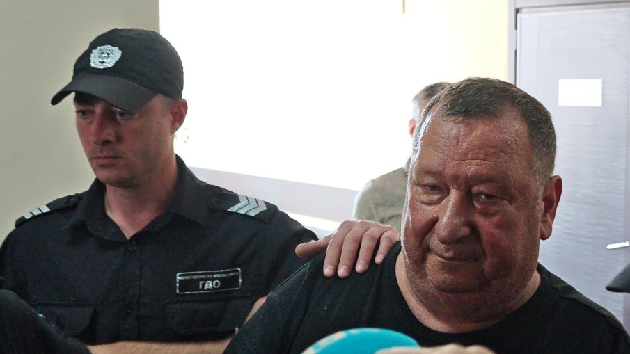 УЖАСЪТ ЯГОДА: Оставиха в ареста Валентин Желев, доведеният му син излиза под гаранция