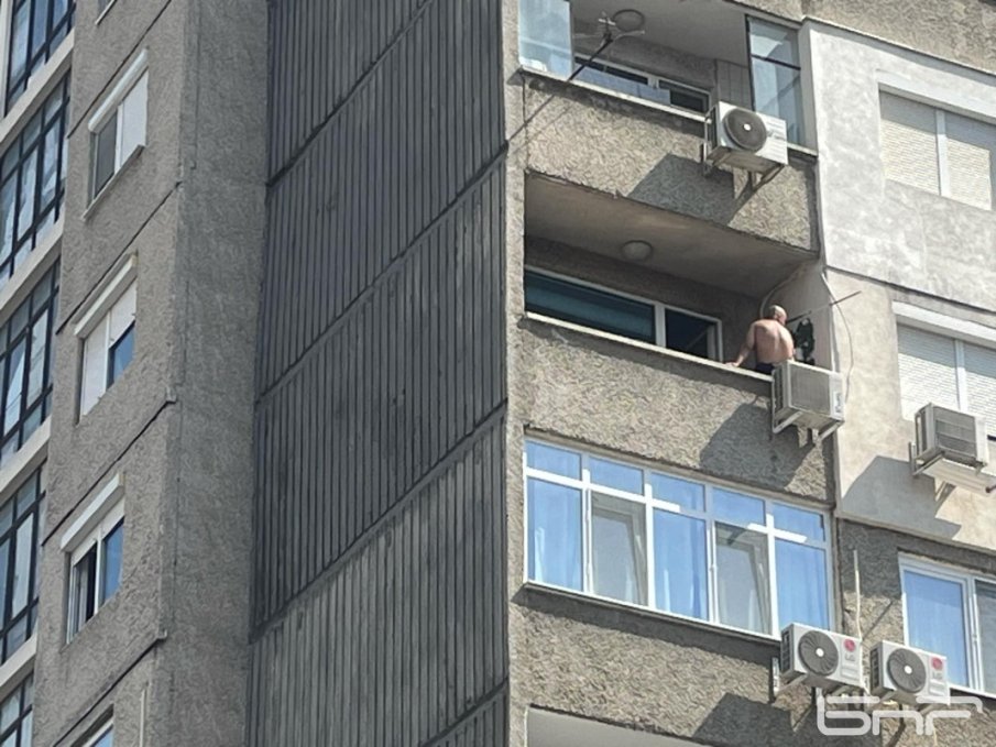 Мъж заплашва да скочи от жилищна сграда в Стара Загора
