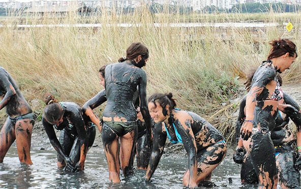 Бургаските кални бани вече са с 8 лева вход, местните са скандализирани