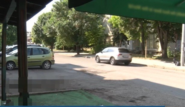 Прокуратурата ще поиска задържане под стража на младежа, врязал се с кола в заведение в Разград и убил трима души