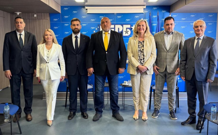 Борисов с нова важна среща - обсъди с министъра на отбраната, евродепутати и Христо Гаджев общата европейска отбранителна система (СНИМКИ)