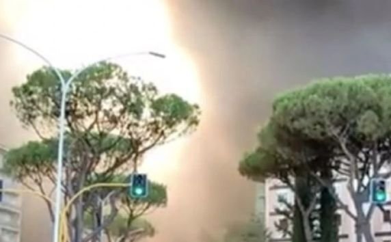 Появиха се шокиращи кадри от експлозията в Рим