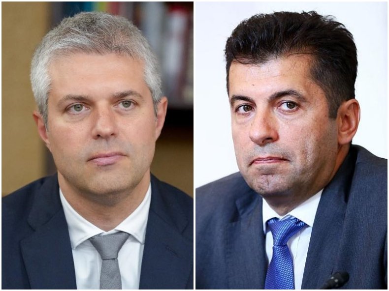 САМО В ПИК TV! Екшън пред централата на ПП и дома на Киро след ареста на Благомир Коцев - пепейците се покриха (ВИДЕО)