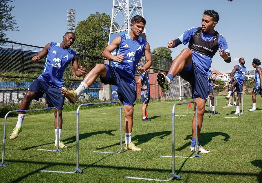 Израелци се заканиха на Левски