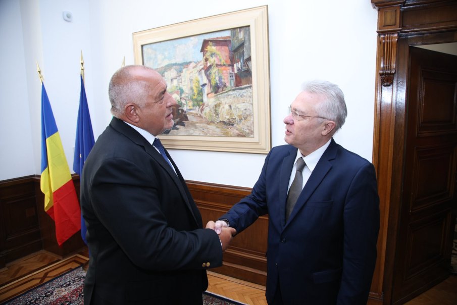 Бойко Борисов обсъди сигурността в Черноморския регион с висши представители на Румъния (СНИМКИ)