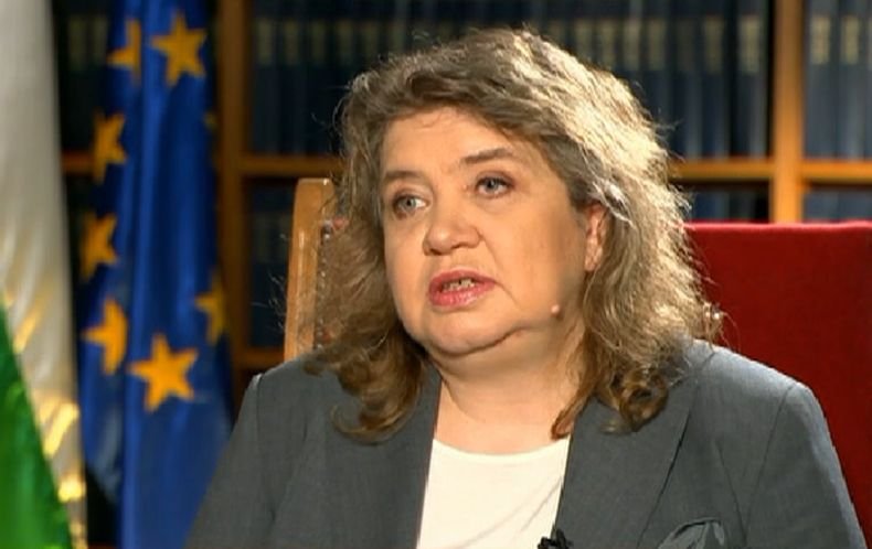 Киселова след вота срещу кабинета Желязков: Продължаваме напред