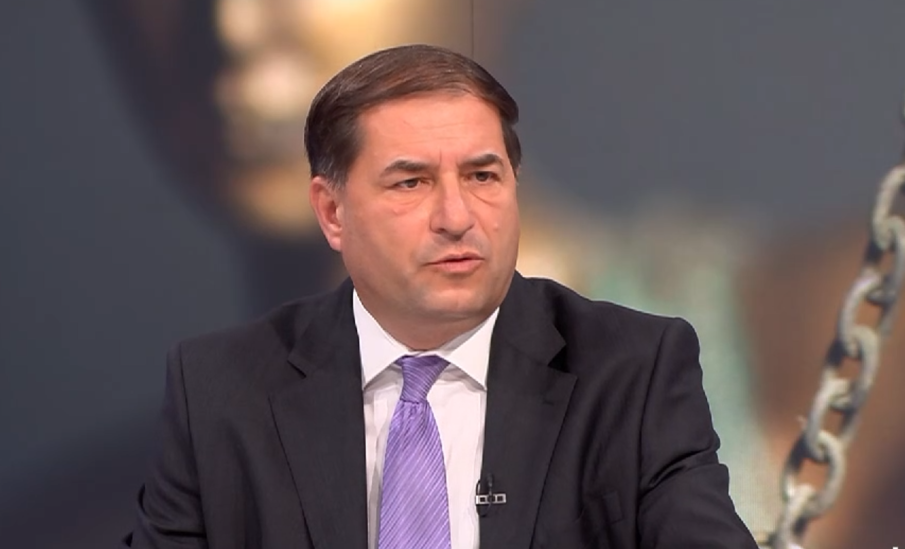 Борислав Цеков: Сарафов може да остане на поста, докато въпросът не се реши от НС