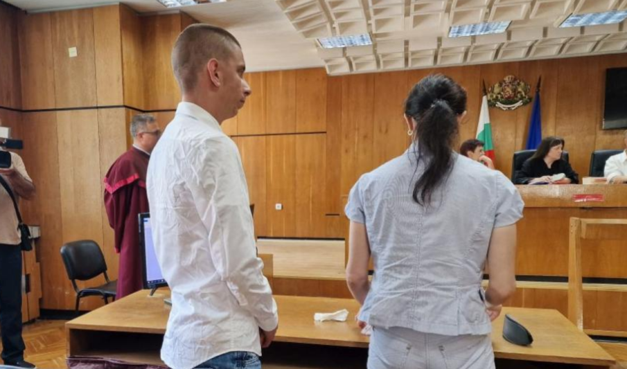 Обществено порицание за младеж, присвоил си чужд профил в социална мрежа и измамил трима души