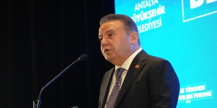 Отстраниха от длъжност кмета на Анталия