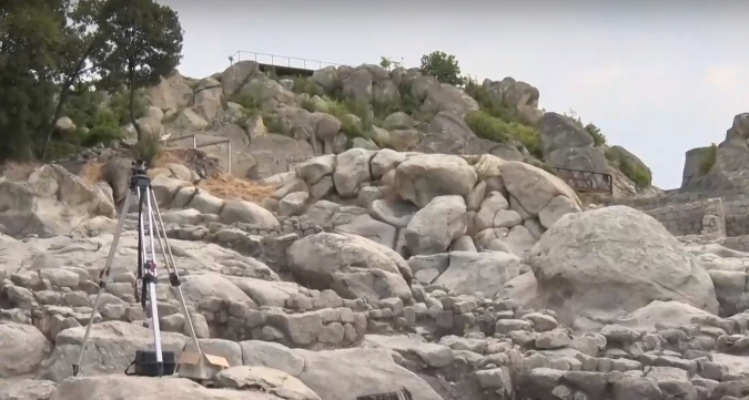 Археолози откриха изгубен град в сърцето на Перперикон