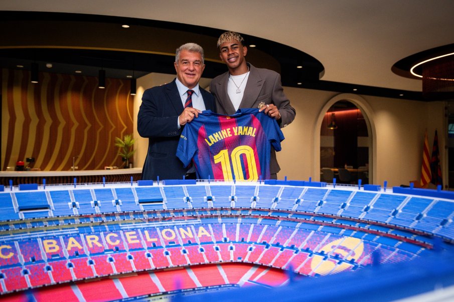 Ямал взе №10 в Барселона