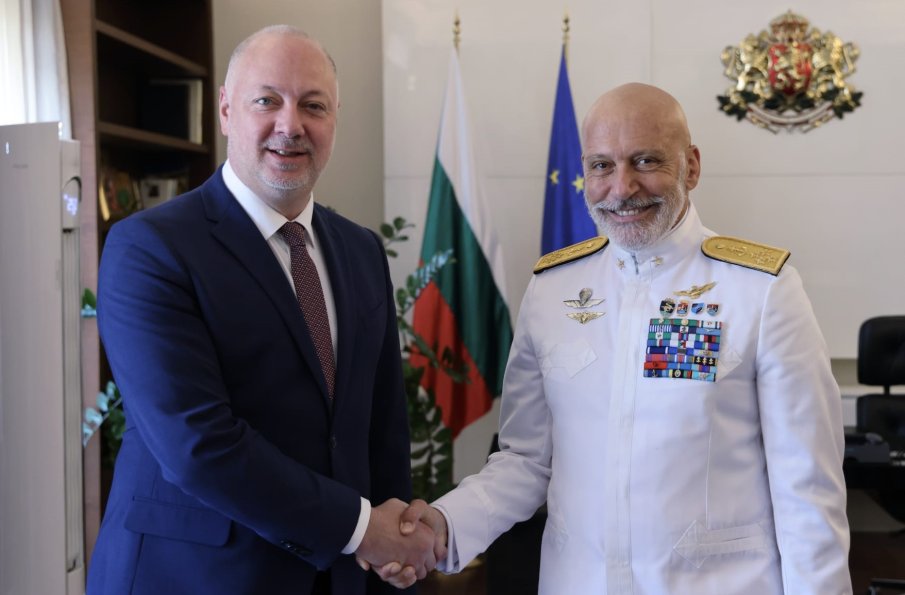 Желязков: България ще разработи нов Национален план за отбрана след срещата на върха на НАТО в Хага