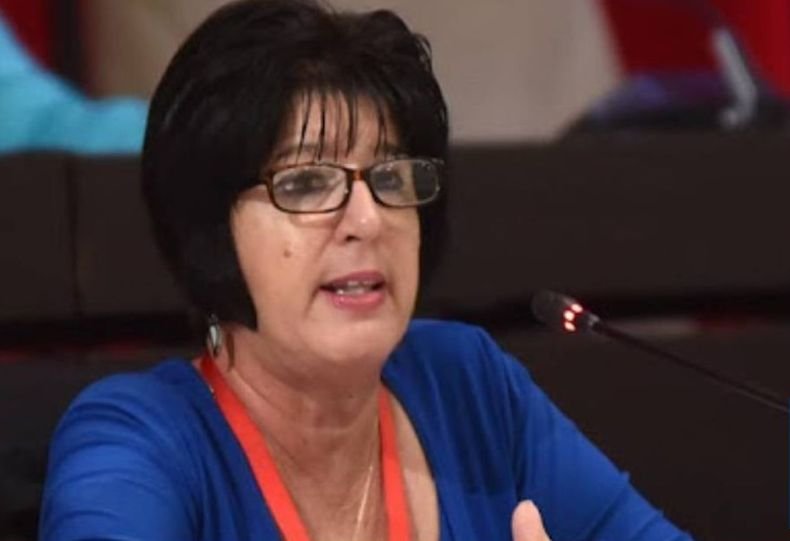 Кубинска министърка подаде оставка заради... просяци