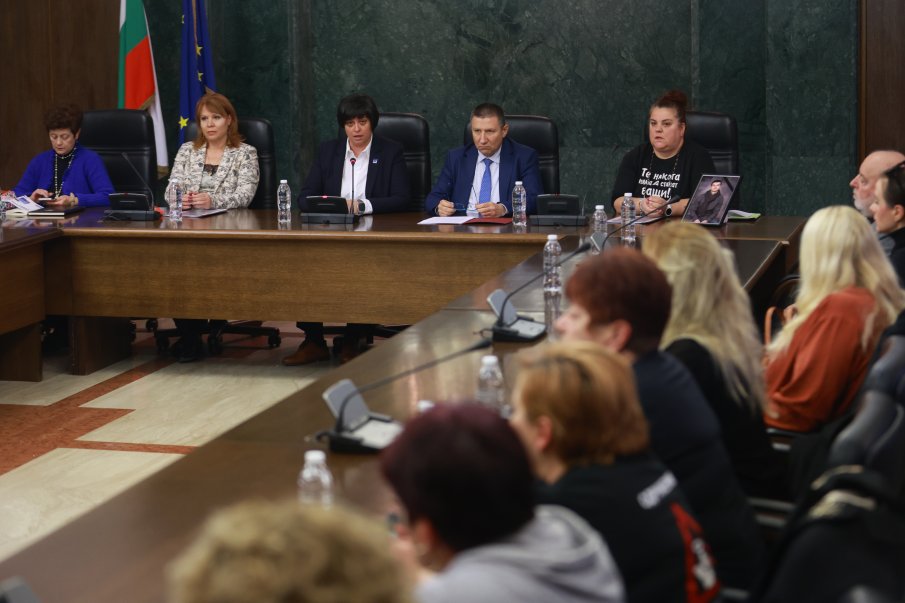 Сарафов с призив: Не трябва с лека ръка да се отказваме от отнемането на колите на пияни и дрогирани шофьори