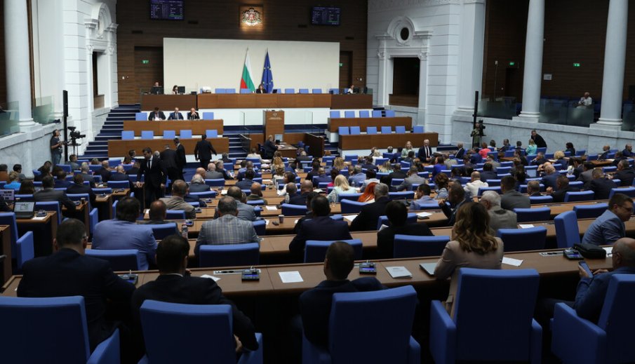 Паун Цонев в ПИК и Ретро: Вотове до скъсване – не им пречете да се излагат! 