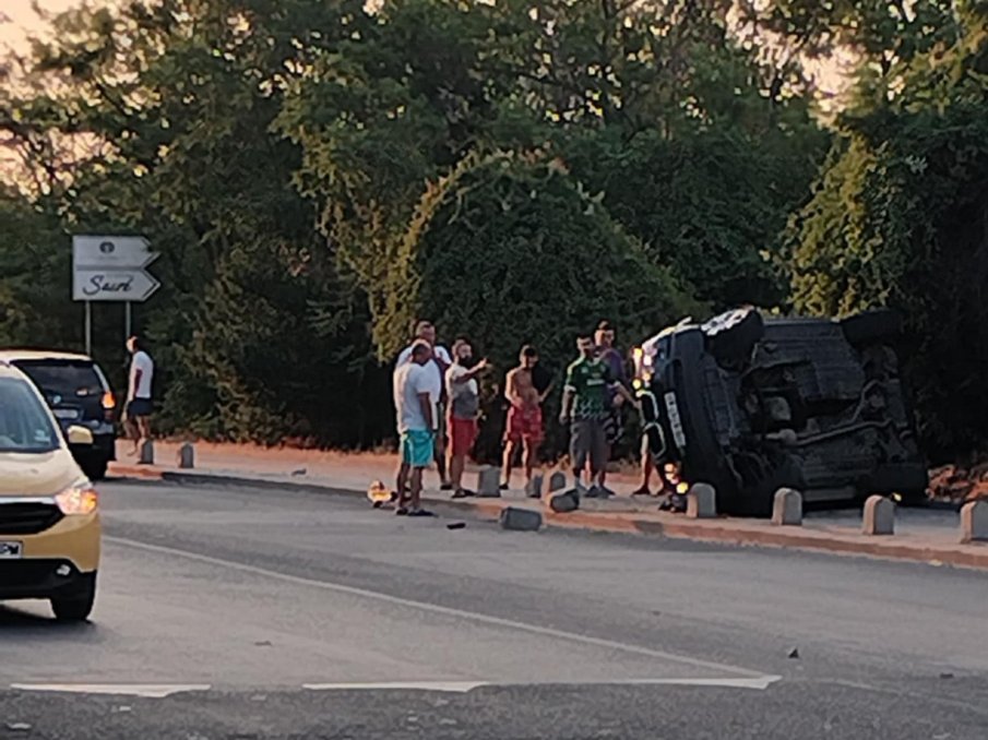 НЕСЕБЪР В КРЪВ! Кола блъсна дете и се обърна по таван (ВИДЕО)