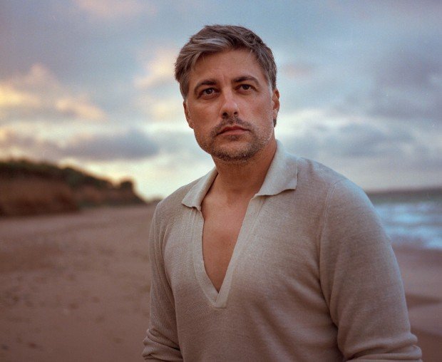 САМО В ПИК И РЕТРО: Владо Карамазов с хоби за 50 бона (СНИМКИ)