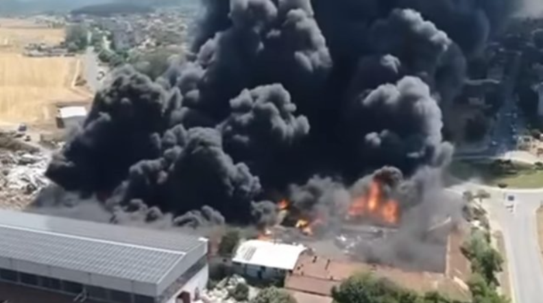 Отмениха бедственото положение в Средец след пожара във фабриката