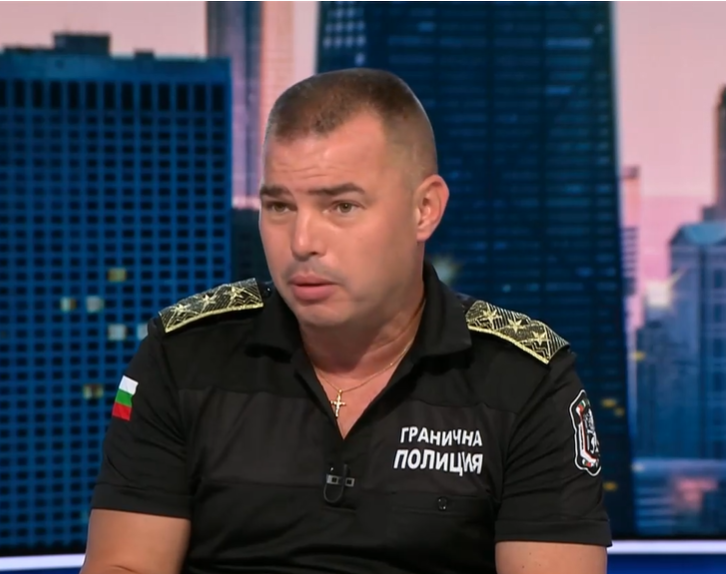 Екшън край Драгоман: Шофьор се опита да прегази полицаи по време на операция за задържането му