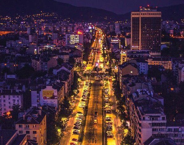 Какво представлява “градският топлинен остров” - вижте ценните съвети на специалистите от Пирогов